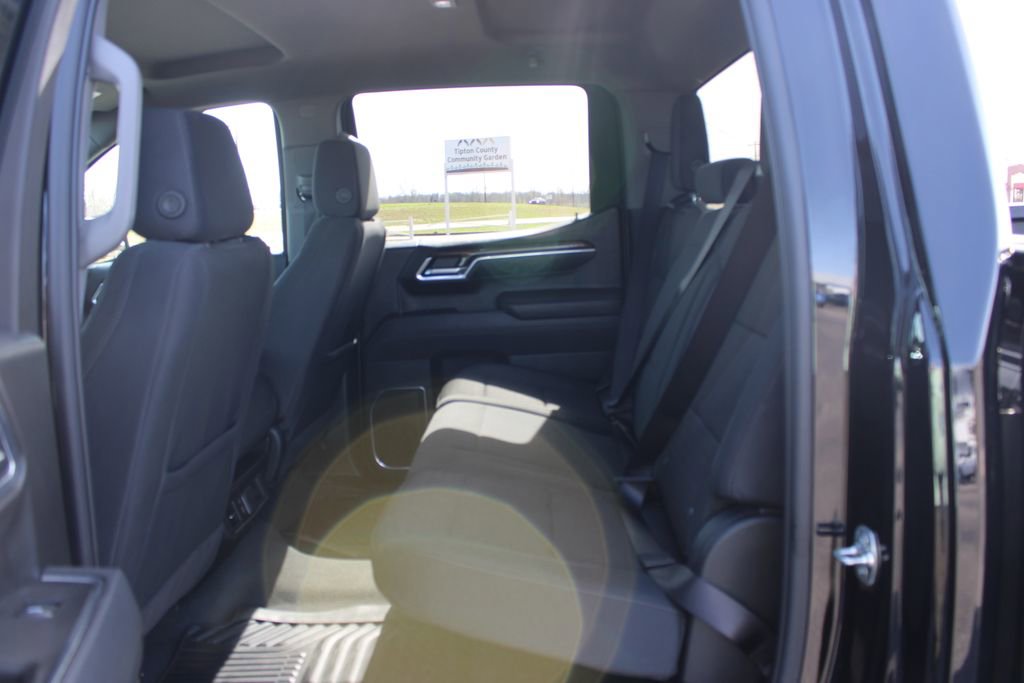 Used 2025 Chevrolet Silverado 1500 LT w/ Work Truck Package AWD/4WD image 26