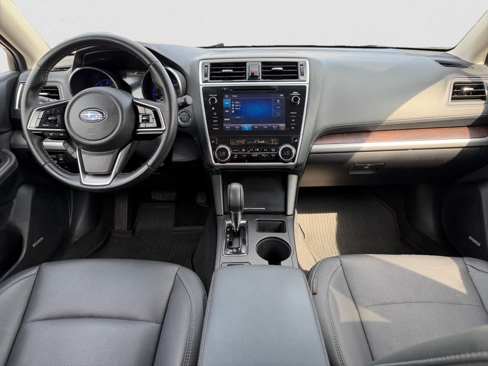 Used 2019 Subaru Outback 2.5i Limited AWD/4WD image 12