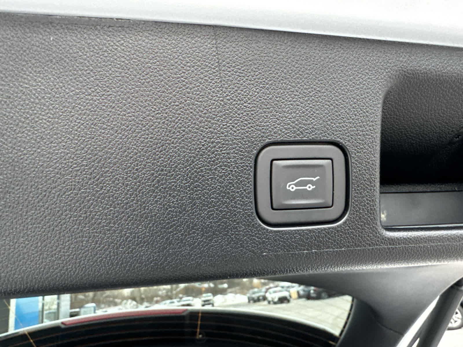 Used 2025 Chevrolet Equinox EV LT image 15