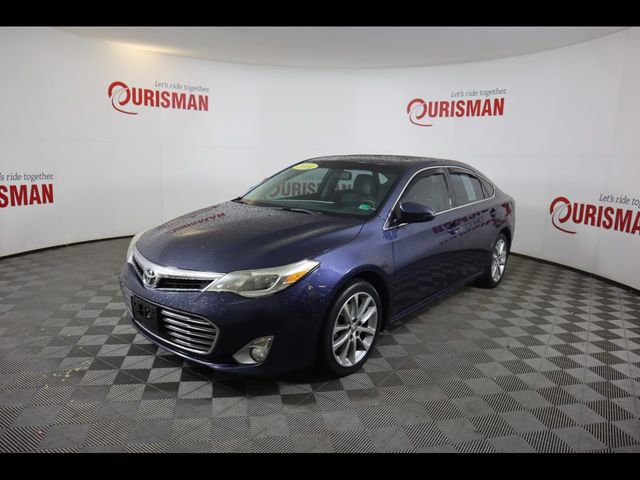 Used 2014 Toyota Avalon XLE Touring FWD image 4