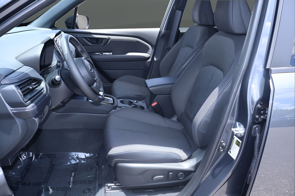 Used 2025 Subaru Forester Premium w/ Convenience Package #1 AWD/4WD image 12