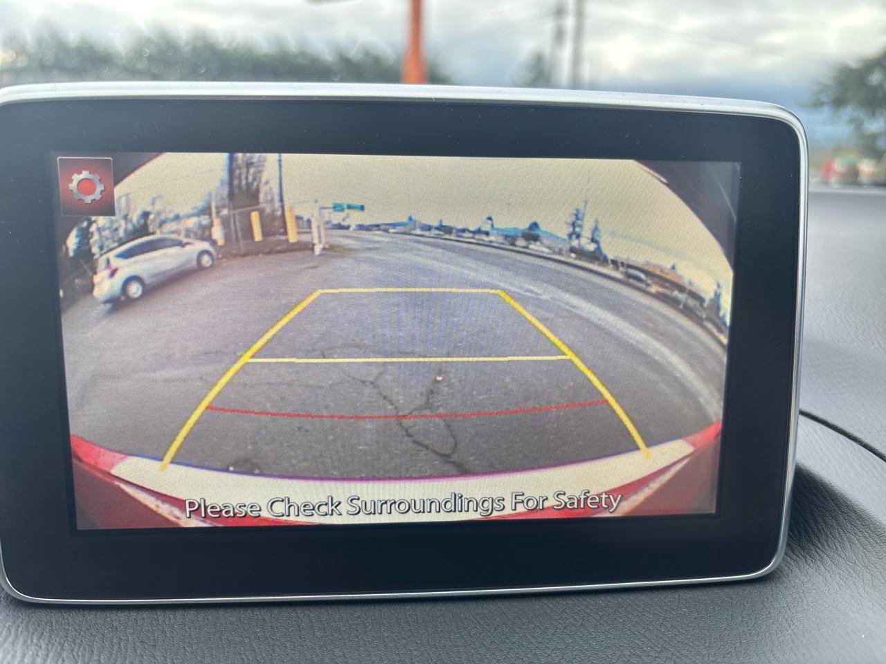 Used 2014 MAZDA MAZDA3 s Grand Touring image 9