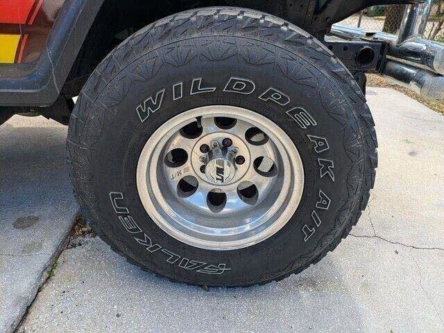 Used 1989 Jeep Wrangler 4WD image 13