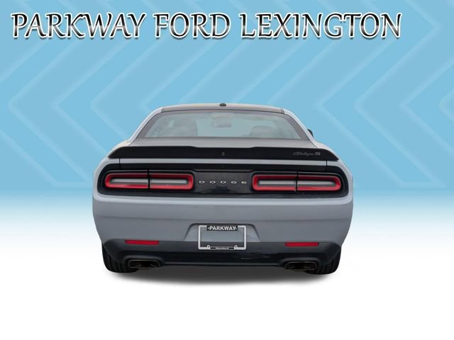 Used 2022 Dodge Challenger R/T w/ T/A Package image 6