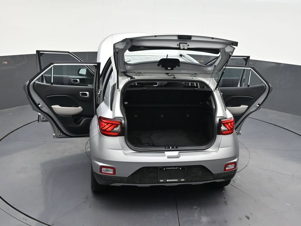 Used 2023 Hyundai Venue SEL w/ Cargo Package FWD image 36