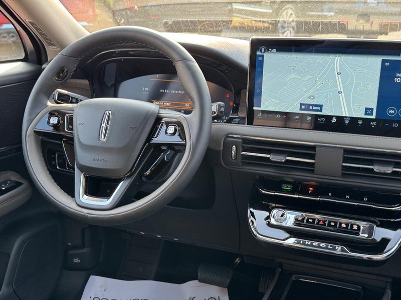 New 2025 Lincoln Corsair Grand Touring image 14