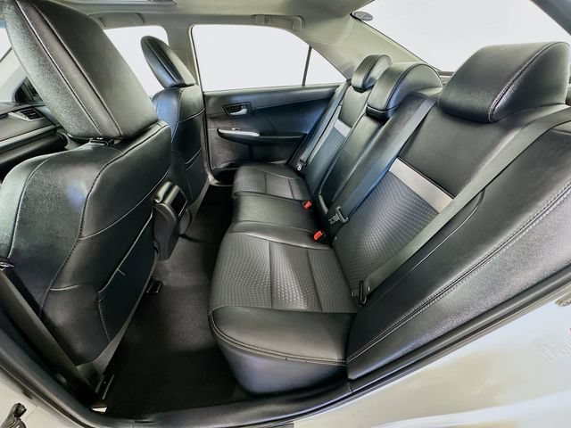 Used 2012 Toyota Camry SE FWD image 28