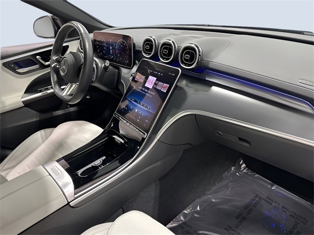 Used 2025 Mercedes-Benz C 300 4MATIC Sedan image 12