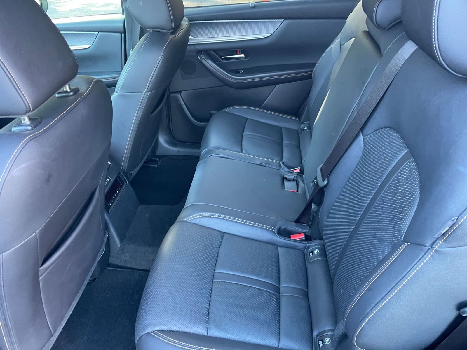 Used 2025 MAZDA CX-70 3.3 Turbo w/ Preferred Package image 22