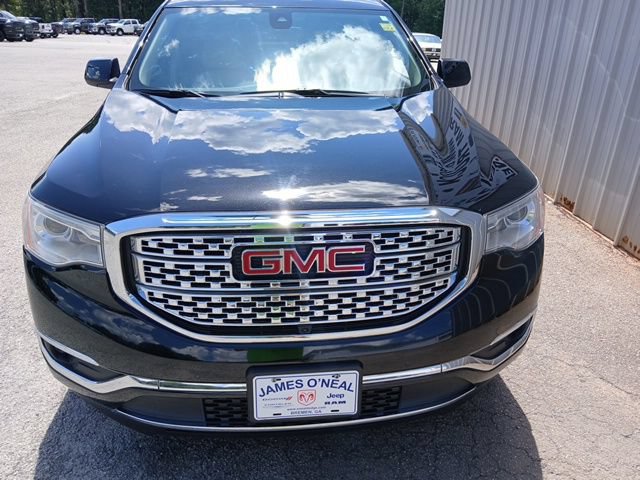 Used 2018 GMC Acadia Denali w/ Technology Package AWD/4WD image 8