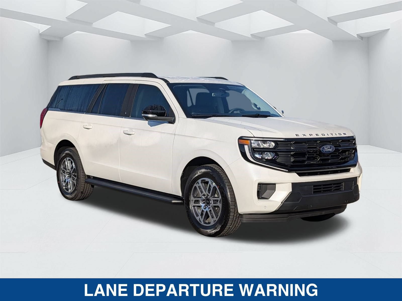 New 2026 Ford Expedition Max Active RWD image 3