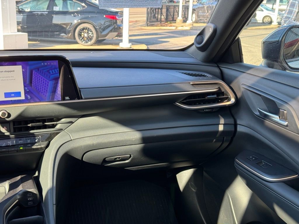 Used 2023 Toyota Crown Platinum image 49