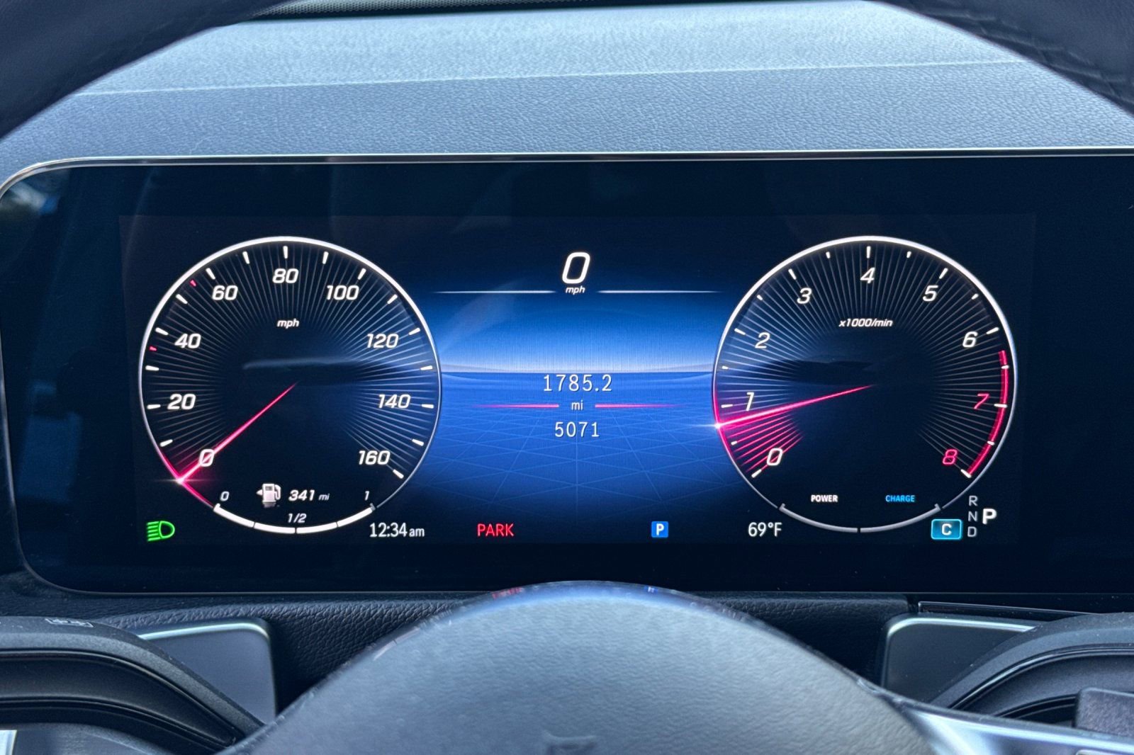 Certified 2025 Mercedes-Benz GLB 250 image 29