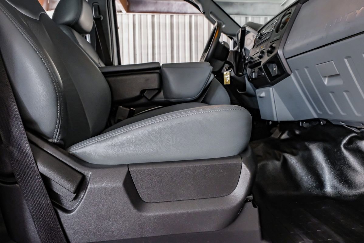 Used 2014 Ford F450 XL w/ Power Equipment Group AWD/4WD image 31