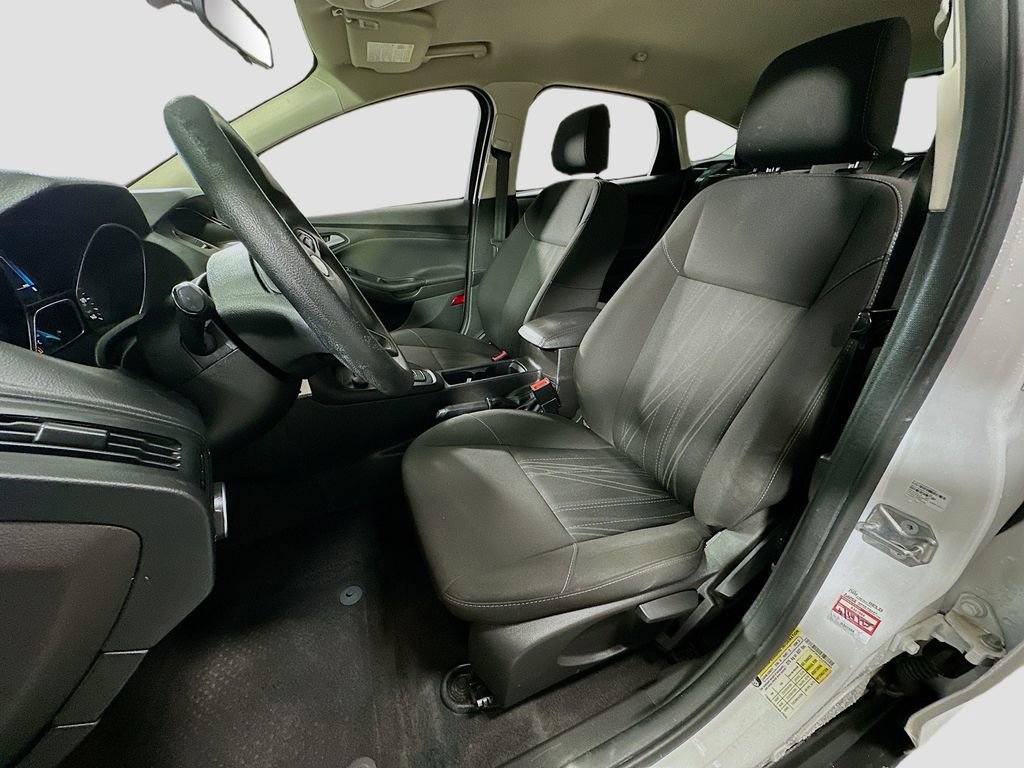 Used 2018 Ford Focus SE image 21