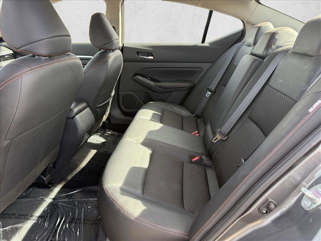 Used 2025 Nissan Altima 2.5 SR image 18