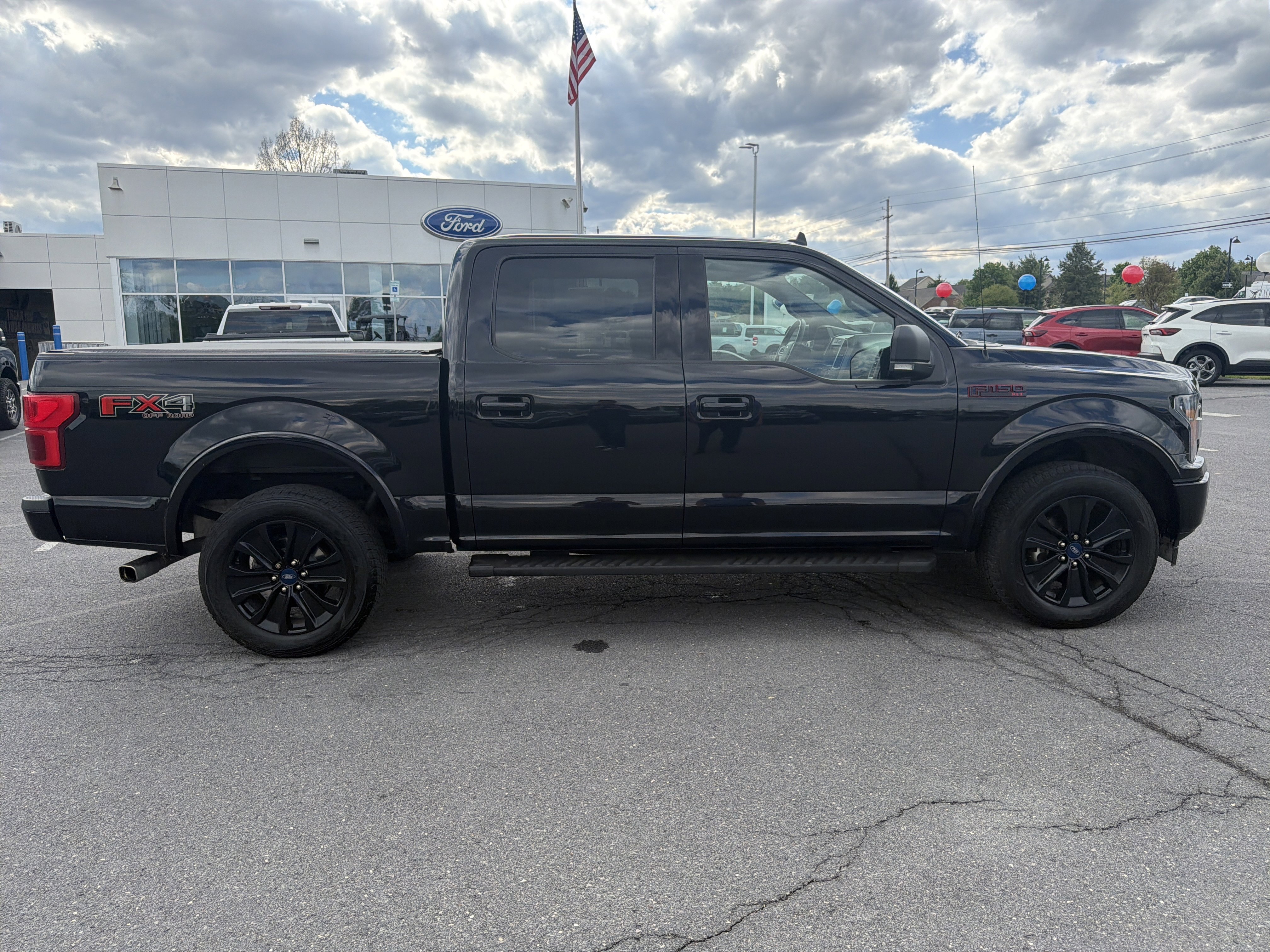 Used 2019 Ford F150 XLT w/ Equipment Group 302A Luxury AWD/4WD image 2