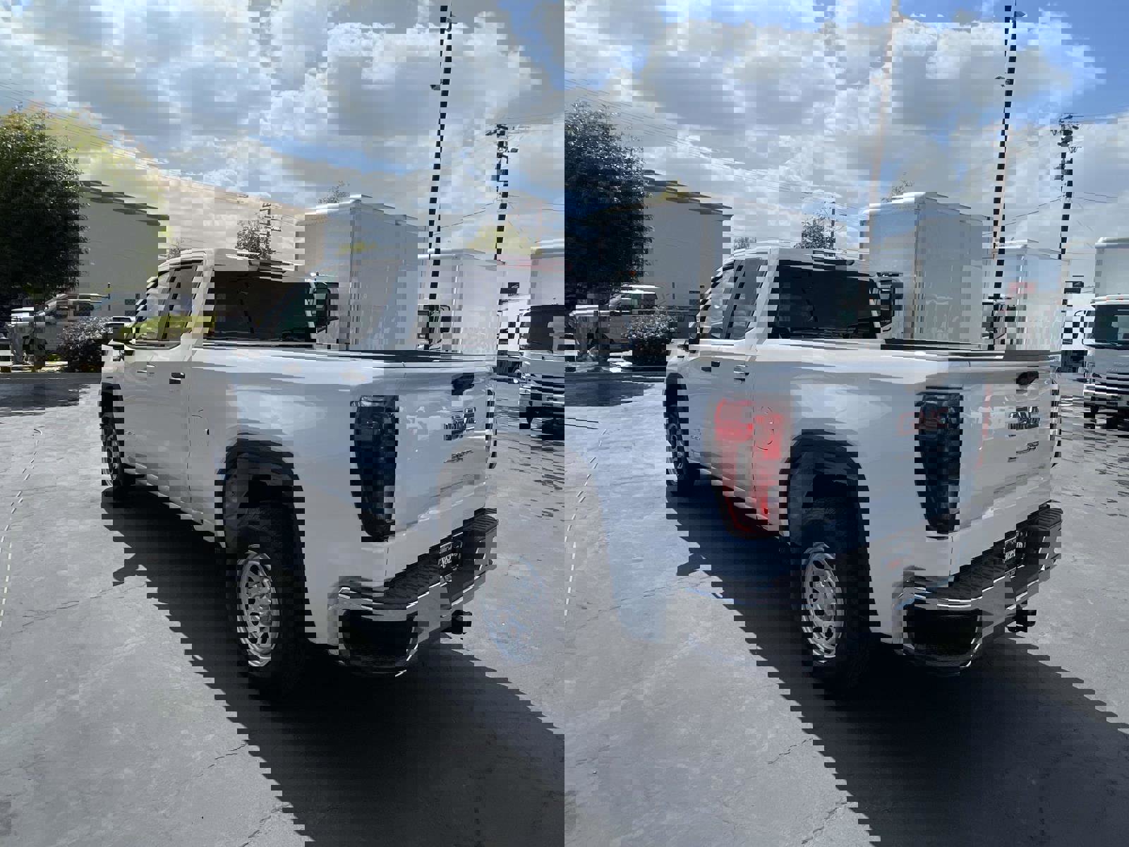 New 2026 GMC Sierra 1500 Pro w/ Pro Value Package image 7