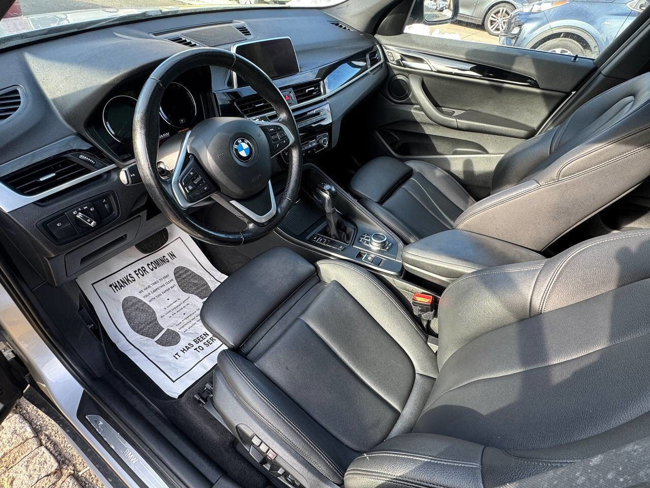 Used 2018 BMW X1 xDrive28i w/ Convenience Package image 9
