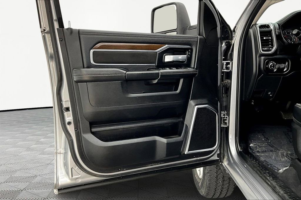 Used 2024 RAM 2500 Laramie w/ Safety Group image 24