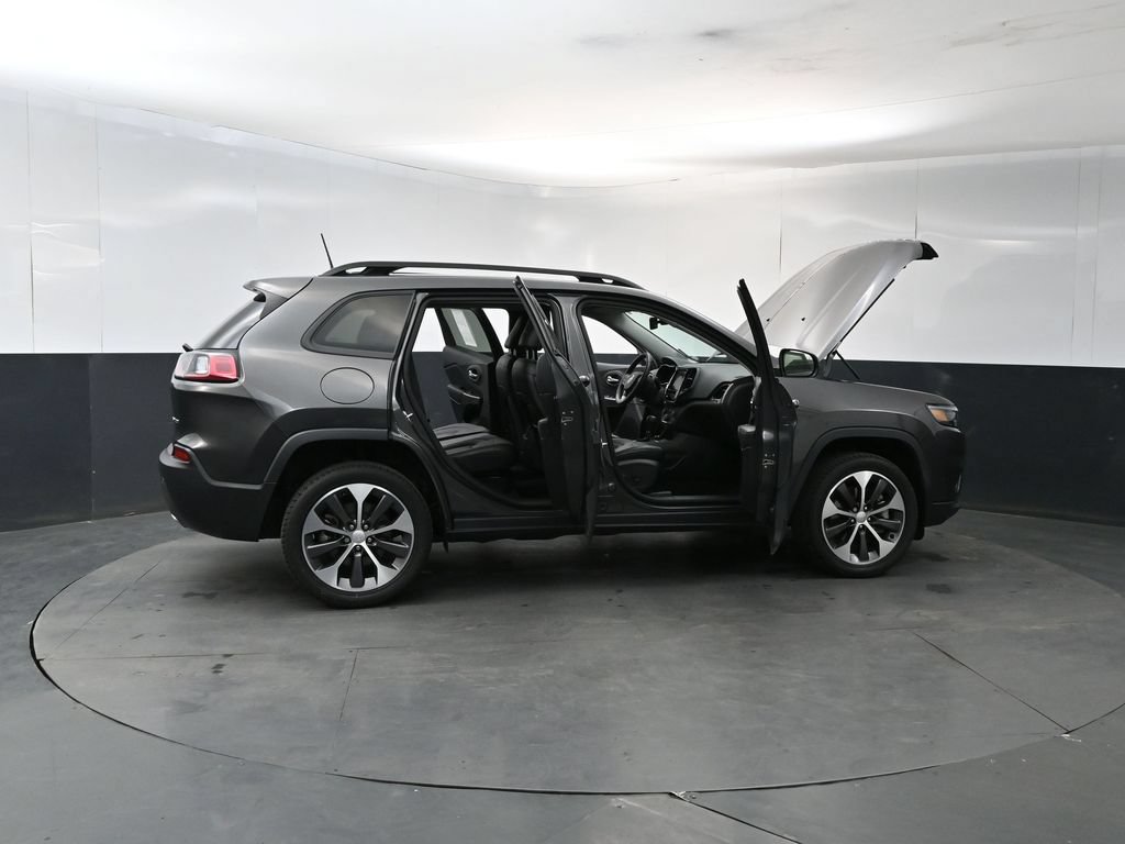 Used 2022 Jeep Cherokee Limited w/ Elite Package AWD/4WD image 26