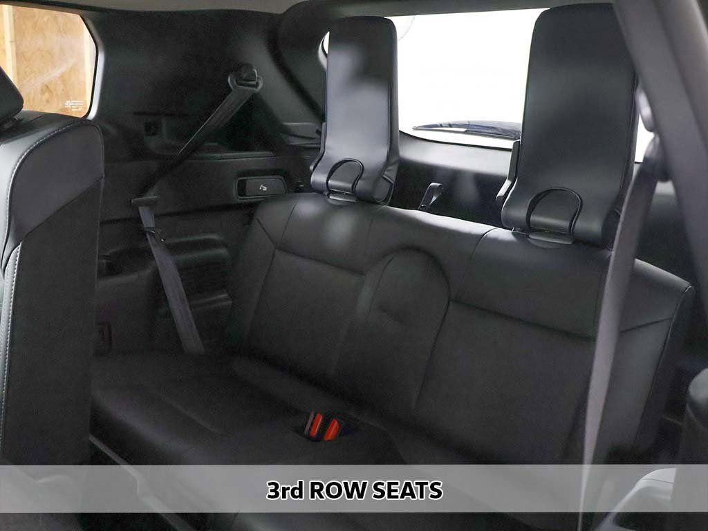 New 2026 Mitsubishi Outlander SE image 11