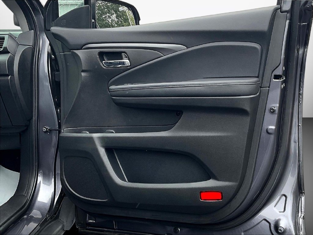 Used 2022 Honda Pilot Special Edition image 32