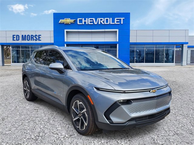 New 2026 Chevrolet Equinox EV LT image 2