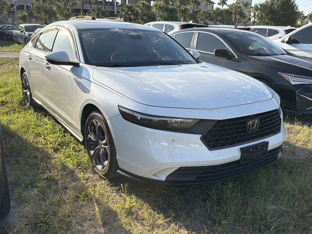 Used 2023 Honda Accord EX-L video 1