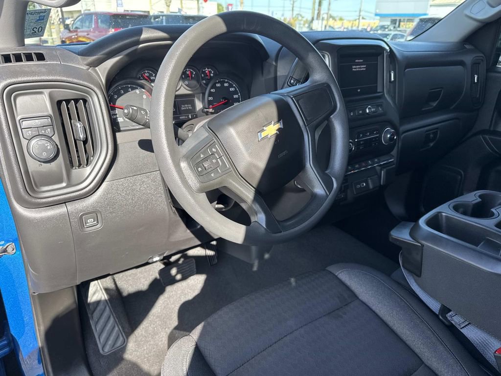 Certified 2024 Chevrolet Silverado 1500 Custom image 19