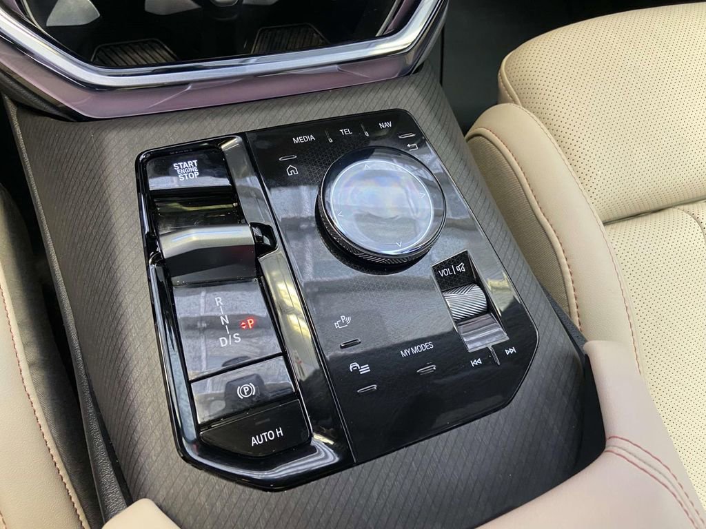 Used 2026 BMW X3 xDrive30 w/ Convenience Package image 23