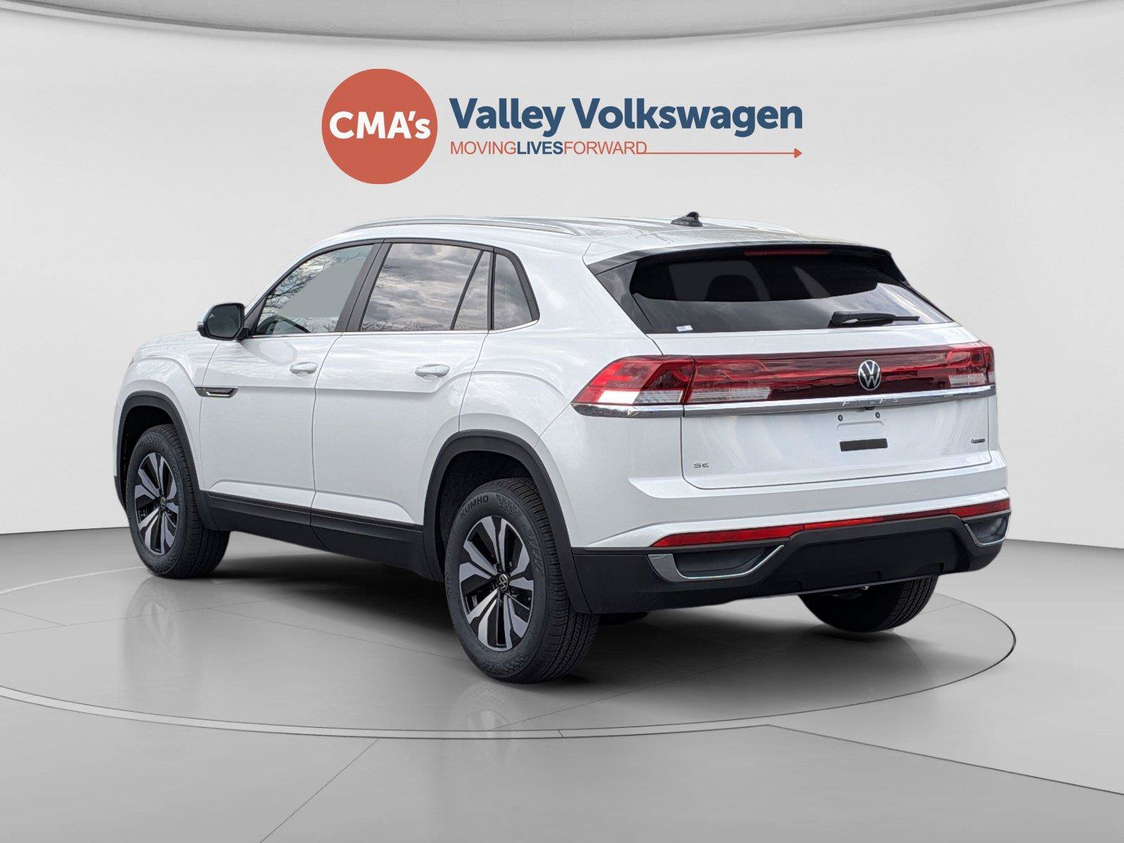 New 2026 Volkswagen Atlas Cross Sport SE AWD/4WD image 3