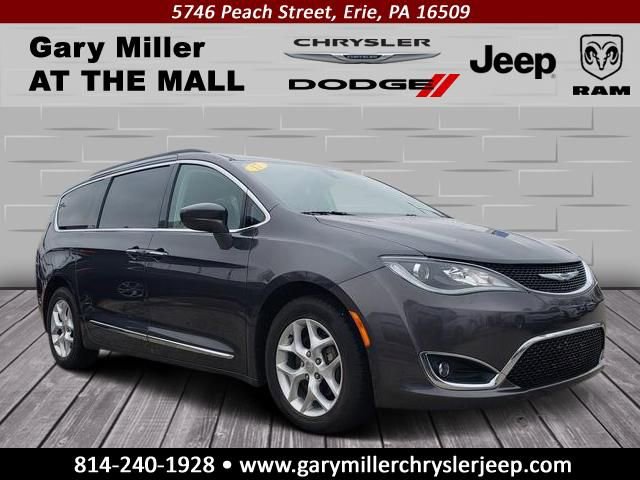 Used 2017 Chrysler Pacifica Touring-L w/ Tire & Wheel Group