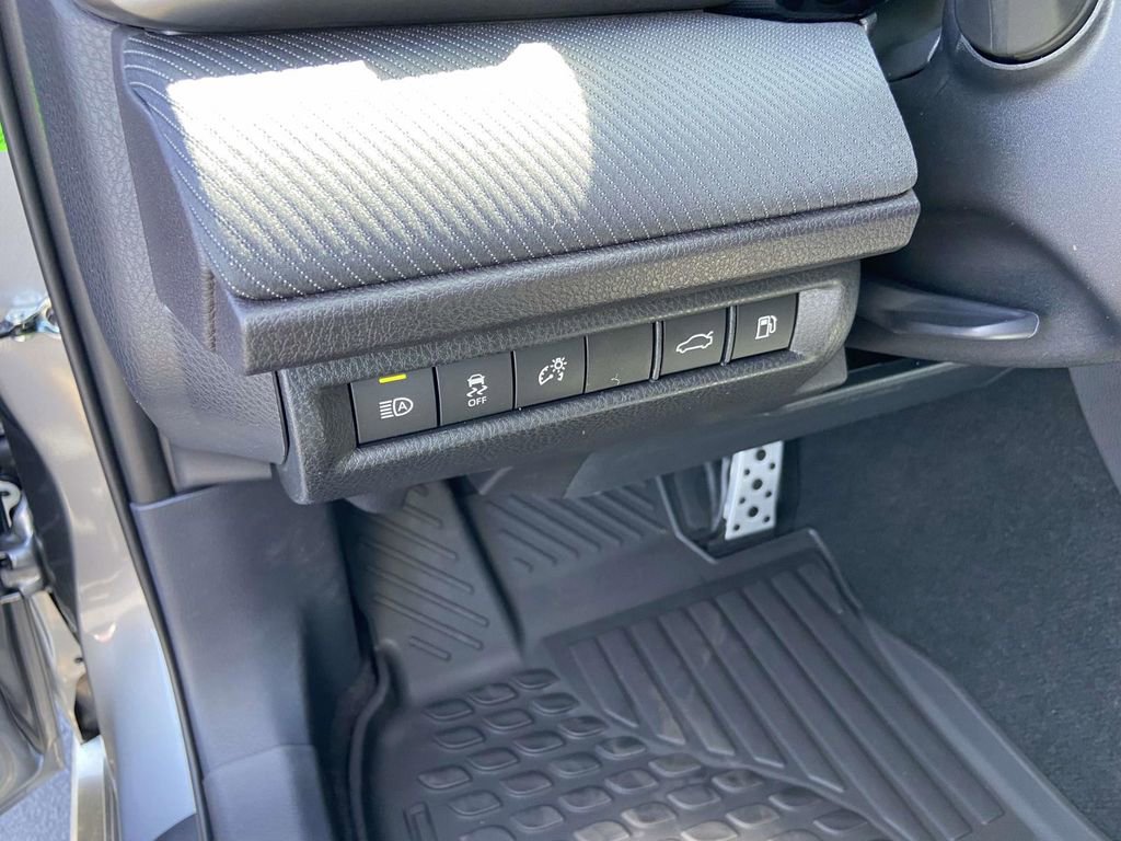New 2026 Toyota Camry SE image 19
