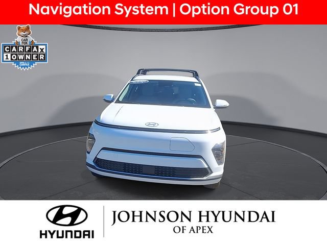 Certified 2025 Hyundai Kona SEL FWD image 3