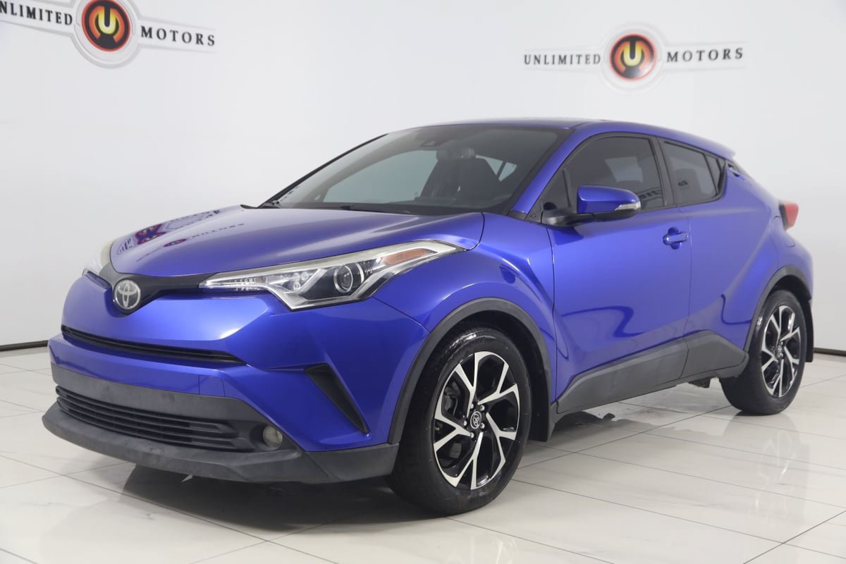 Used 2018 Toyota C-HR XLE FWD image 5