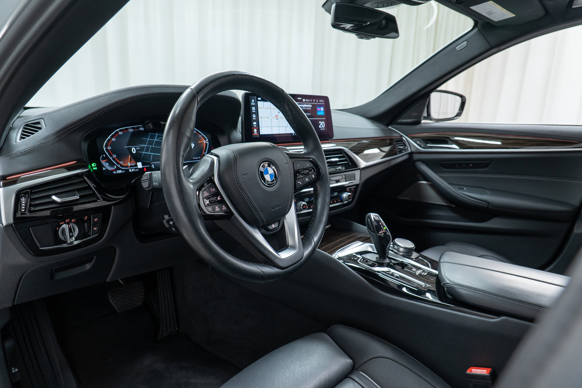 Used 2021 BMW 540i xDrive 540i xDrive w/ Premium Package image 12