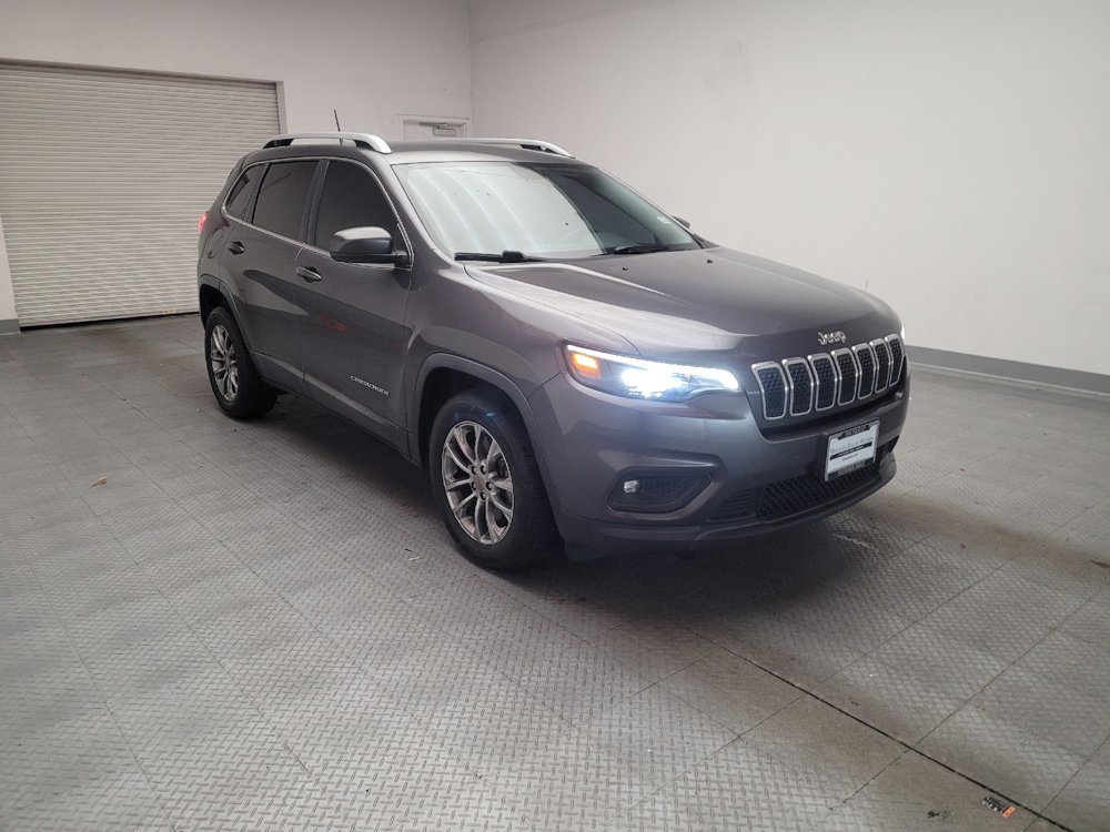 Used 2019 Jeep Cherokee Latitude Plus w/ Comfort/Convenience Group image 11