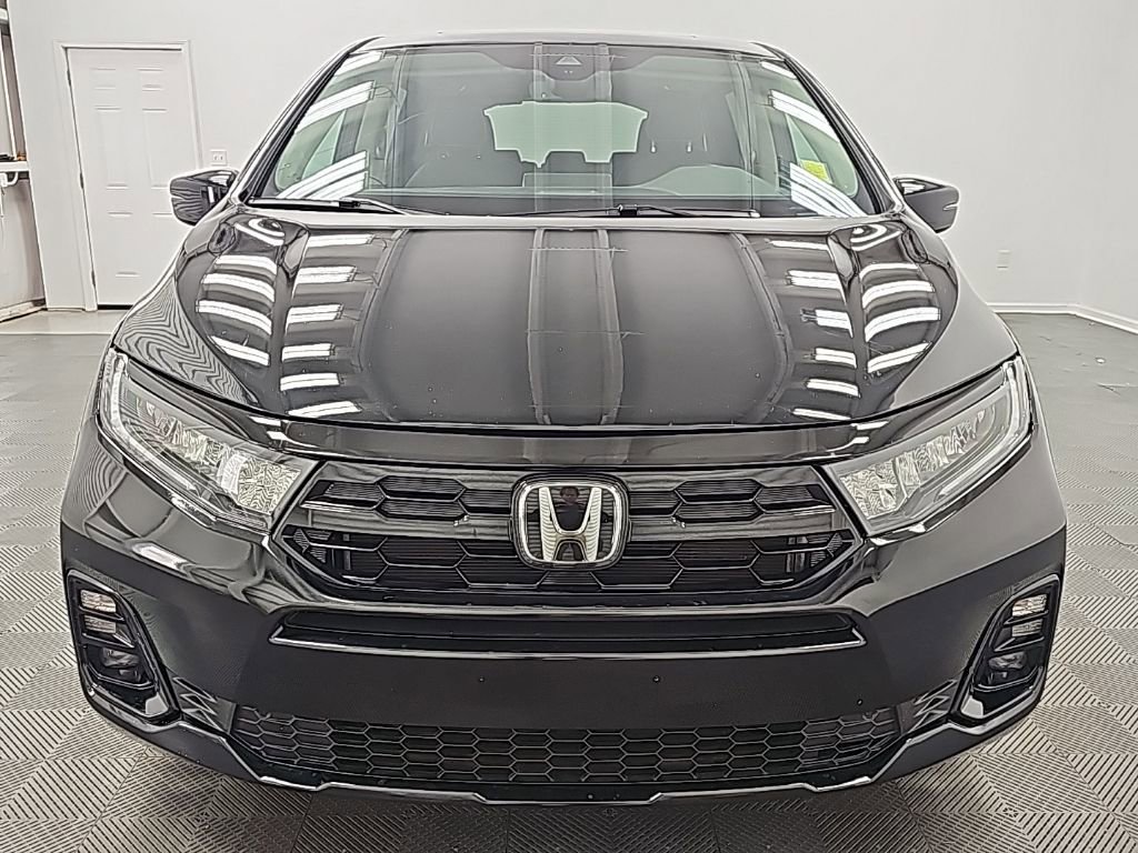 Used 2025 Honda Odyssey Elite image 3