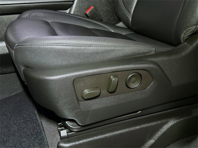 Used 2023 Chevrolet Tahoe LT image 16