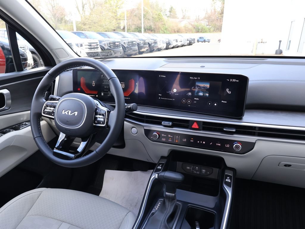 Used 2025 Kia Sorento X-Line EX AWD/4WD image 29