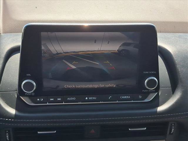 Used 2022 Nissan Rogue S AWD/4WD image 13