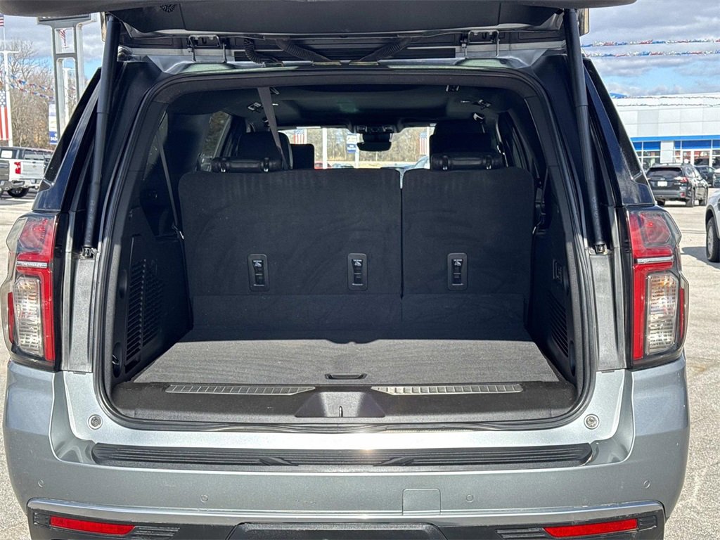 Used 2023 Chevrolet Suburban High Country w/ Max Trailering Package image 5