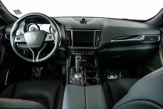 Certified 2022 Maserati Levante GT image 21