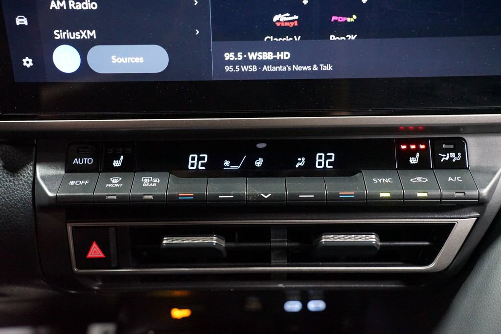 Certified 2025 Toyota Camry XSE image 21