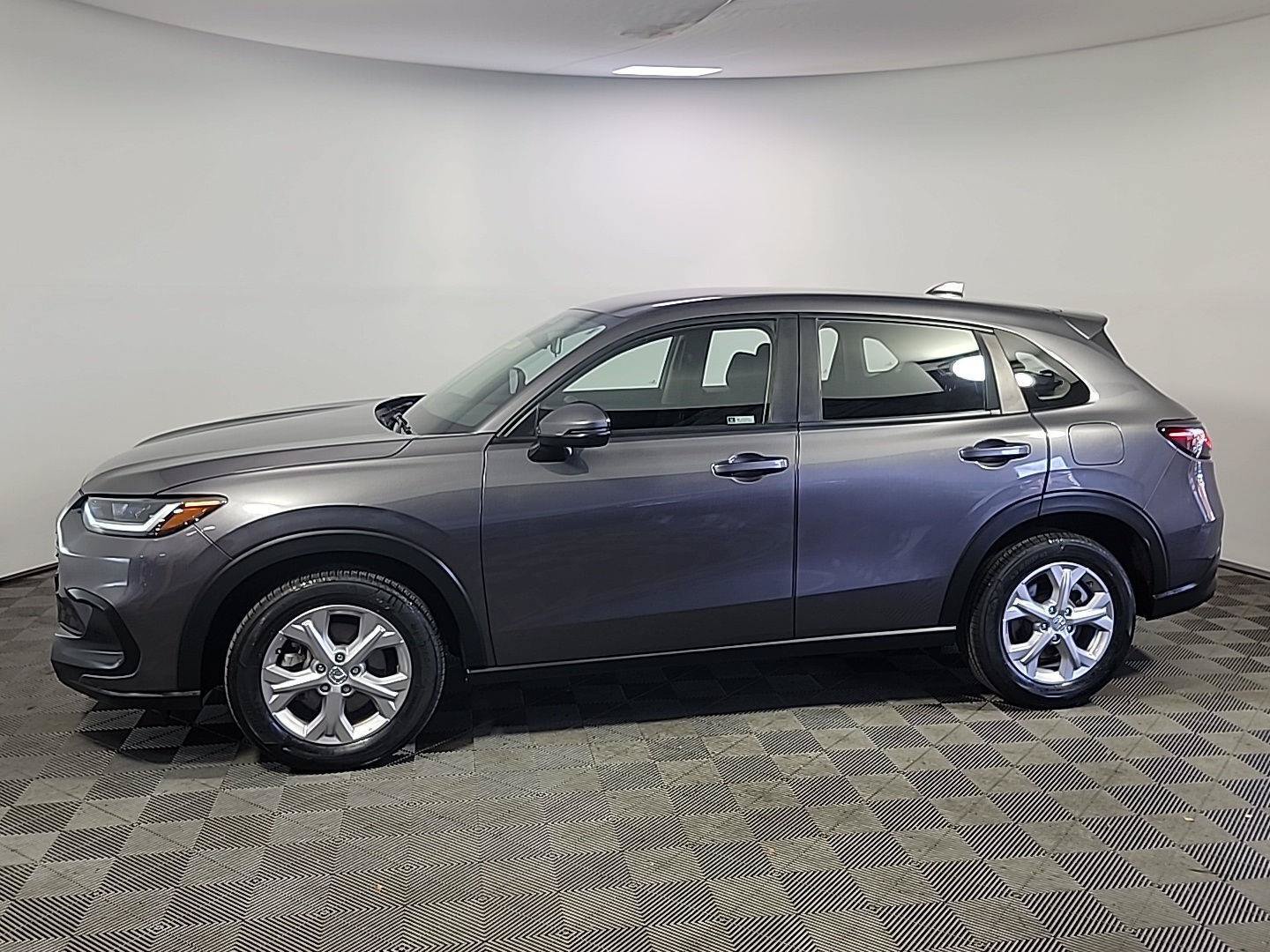 Certified 2024 Honda HR-V LX image 10