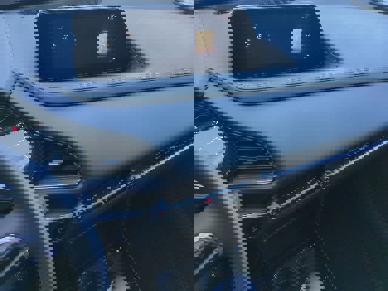 New 2025 MAZDA CX-30 AWD 2.5 S w/ Select Sport Pkg image 25