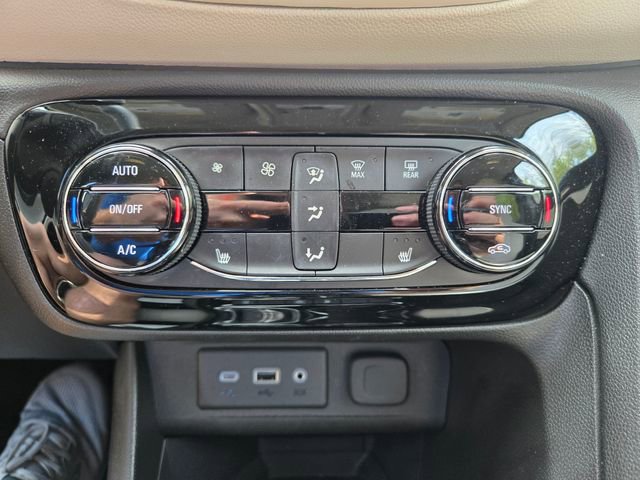 Used 2021 Buick Encore GX Select FWD image 27