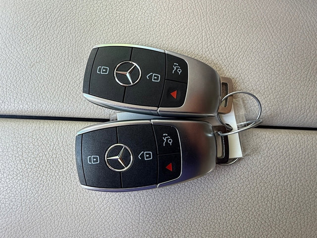 Used 2023 Mercedes-Benz GLE 350 4MATIC image 34