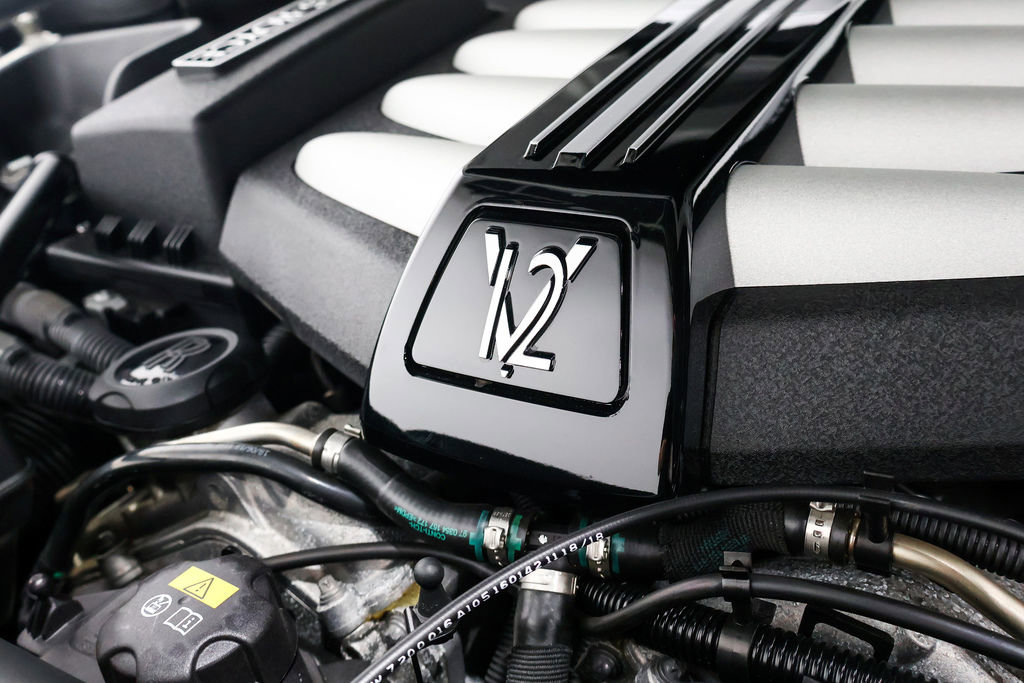 Used 2019 Rolls-Royce Dawn RWD image 66